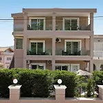 Apartmán Dionysia S6